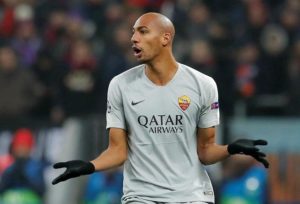 Arsenal are being linked with Roma midfielder Steven Nzonzi, who looks set to leave the Serie A club in the close season.