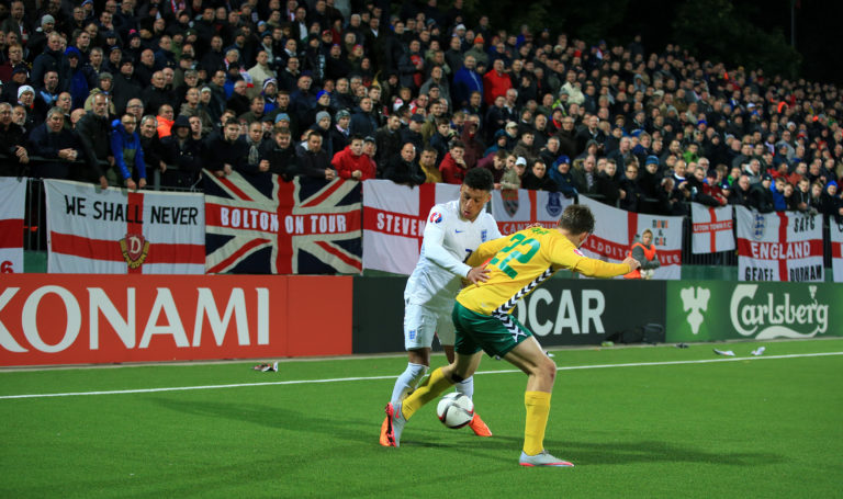 England eased to victory in Vilnius